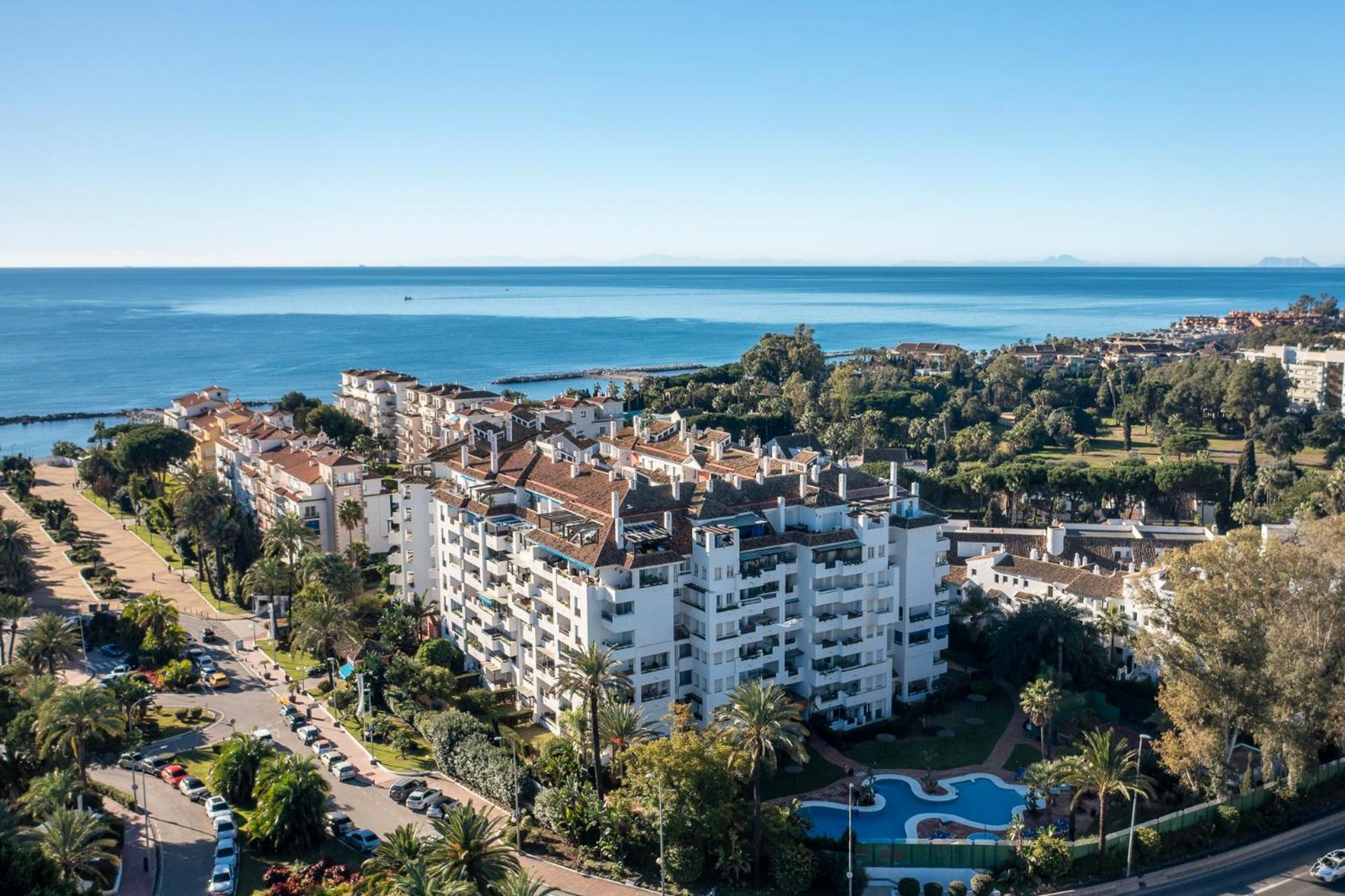 2 Bedroom Apartment In Medina Garden - Puerto Banus Marbella Exterior foto